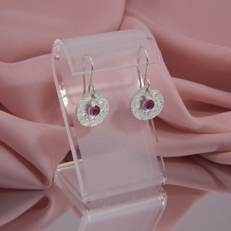 Ohrhnger aus Silber mit Turmalin Cabochon pink